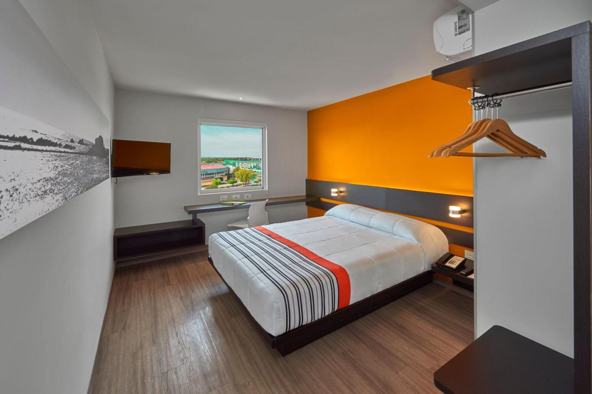 City Express Junior By Marriott Ciudad De Mexico Sullivan ภายนอก รูปภาพ