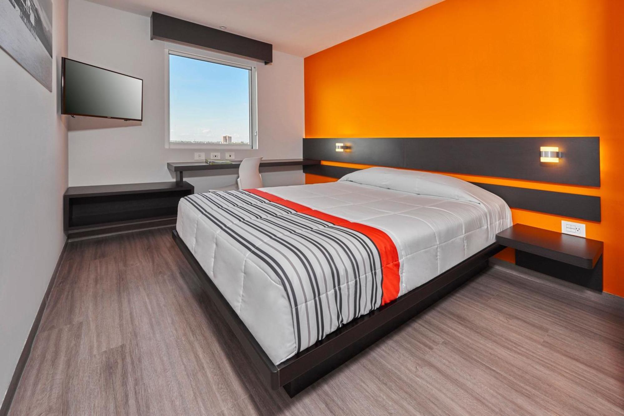 City Express Junior By Marriott Ciudad De Mexico Sullivan ภายนอก รูปภาพ